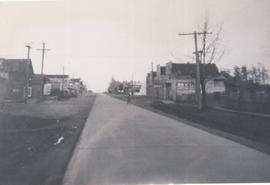Photograph - 1929 - Beacon Ave. looking east